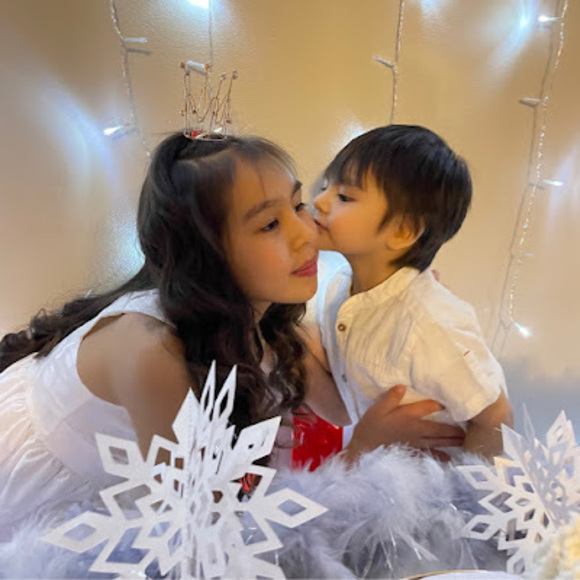 Meet your Posher, Evalina - Picture 1 of 1